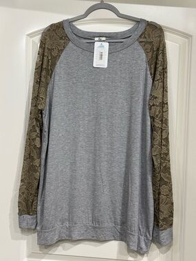 Egs Gray Égs Top with Heather Texture